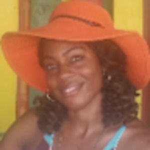 Meet your Posher, Yolanda